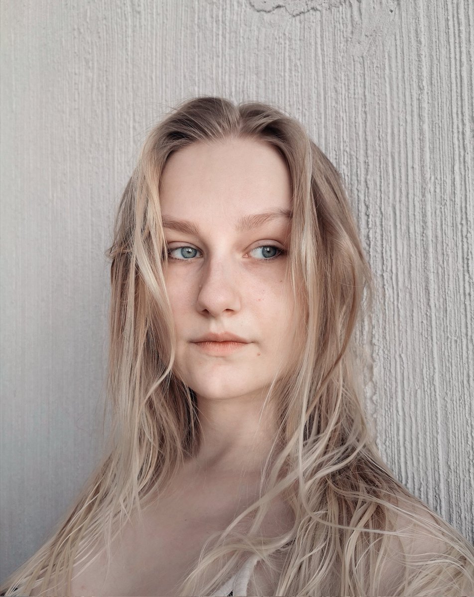 leroticaa's tweet photo. Hello everyone 💛 https://t.co/Uk1wqNRTYZ