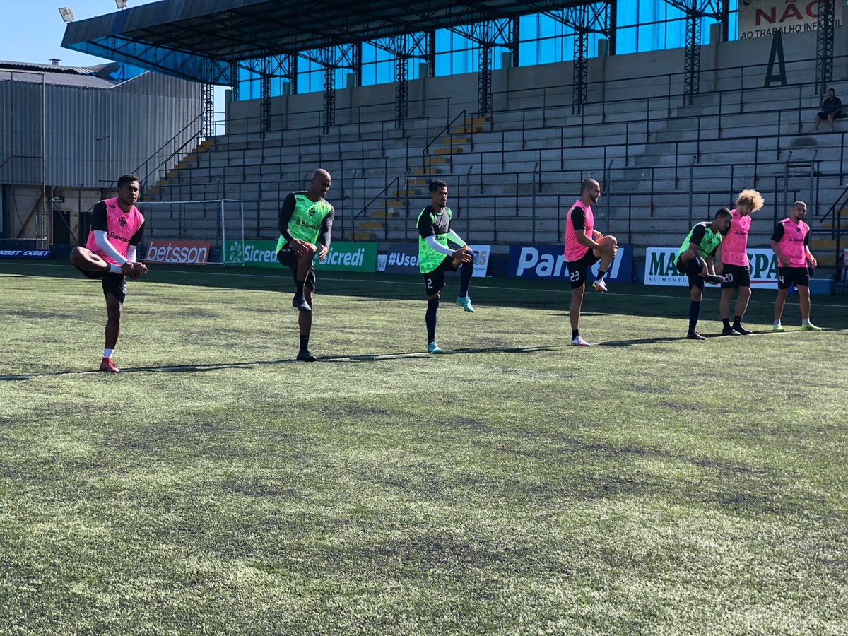 SaoJoseFutebol's tweet photo. Trabalhando pela recuperação.
Treino na manhã desta terça no Passo, de olho no próximo desafio pelo #Gauchão2022 , quinta, fora de casa contra o @GEBrasilOficial
#BRASJO #clubedobairro #agoraégauchão https://t.co/hMNHC0MyNb