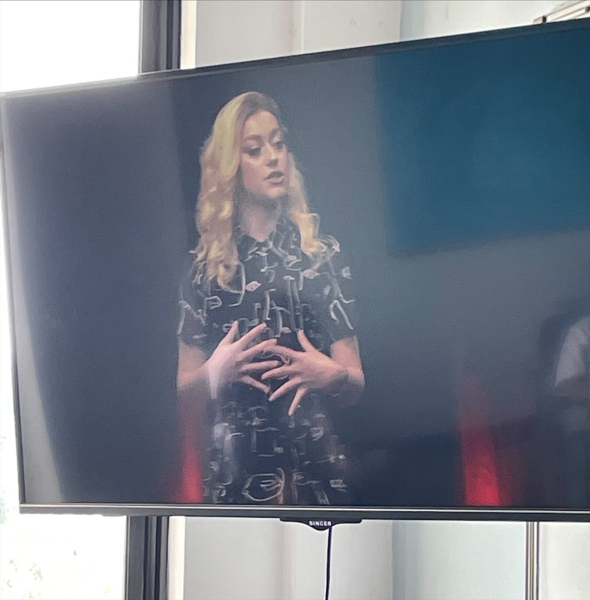 ssyear11's tweet photo. @ssyear11 Year 11 watching their Ted Talk videos and discussing them during Internet Awareness Week 
@BSC_SeniorSch @BSC_SSHead @BSColomboLK @BSC_Principal https://t.co/kHXid2tnvu