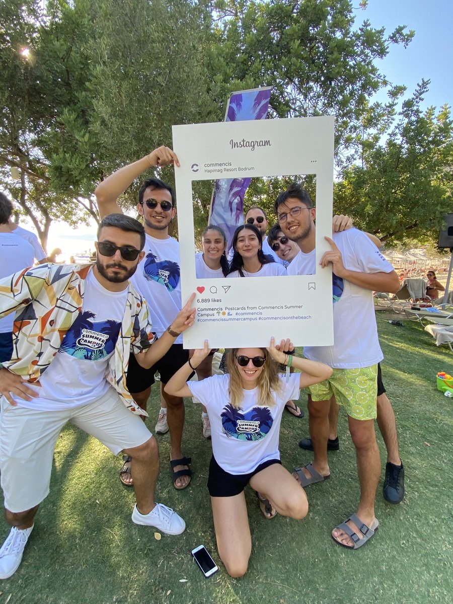 commencis's tweet image. Interns worked hard but played harder on last year’s #FutureCommencer internship program. This year’s 6-week #Summer internship program applications are still open. Don&apos;t miss out on the application deadline of March 25, 2022. Apply now!👉🏻lnkd.in/ebKZQGM9 #commencis