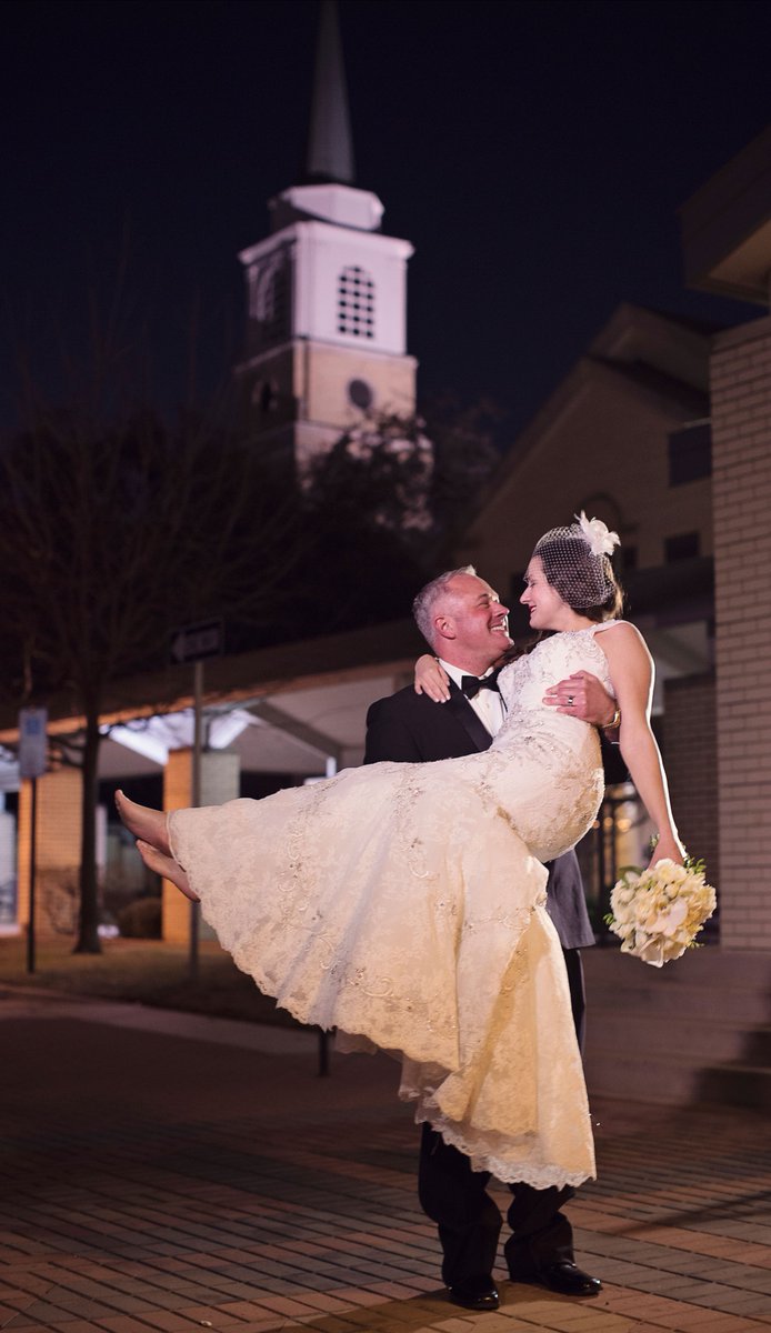 FBCA150Years's tweet photo. Robert and Anne Hoffman got married at First Baptist on this day in 2014!  Happy Anniversary, friends! https://t.co/Zs6ln8QIBh