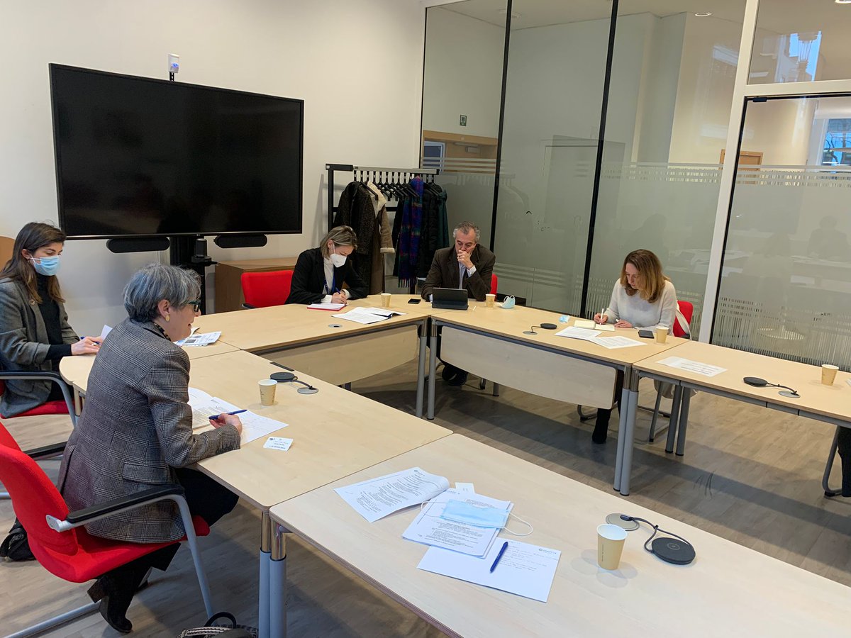 fiap_es's tweet photo. 🇪🇺Nos reunimos con la directora adj. de @EU_Partnerships, @MyriamFerran
Abordamos la #cooperación en África y América Latina basada en el principio #PolicyFirst: diálogo entre países sobre políticas públicas para llevar la #cooperación hacia resultados de desarrollo
#TeamEurope https://t.co/WsSluYmSGp