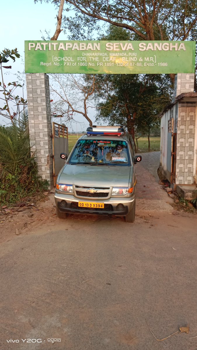 RaghunathPand18's tweet image. ହୃଦୟରୁ ଧନ୍ୟବାଦ ସମସ୍ତ ସହଯୋଗୀଙ୍କୁ, କୋଣାର୍କ ପୋଲିସ ଓ EMT Rockers ପରିବାରର ସହାୟତାରେ କୋଣାର୍କ ପ୍ରାଥମିକ ଡାକ୍ତରଖାନା ପାଖରେ ଅସହାୟ ଅବସ୍ଥାରେ ପଡିଥିବା ବୃଦ୍ଧାଙ୍କୁ ଉଦ୍ଧାର କରି ମେଡ଼ିକାଲ ଚେକଅପ କରି ନିମାପଡ଼ାର ପତିତପାବନ ସେବାଶ୍ରମରେ ରଖିଲୁ 🙏🙏🙏