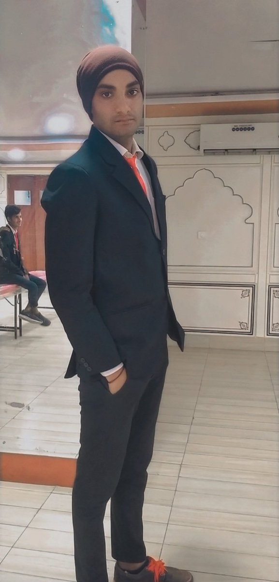 NakwalNaresh's tweet photo. #Nareshnakwal https://t.co/AvqIlrCSly