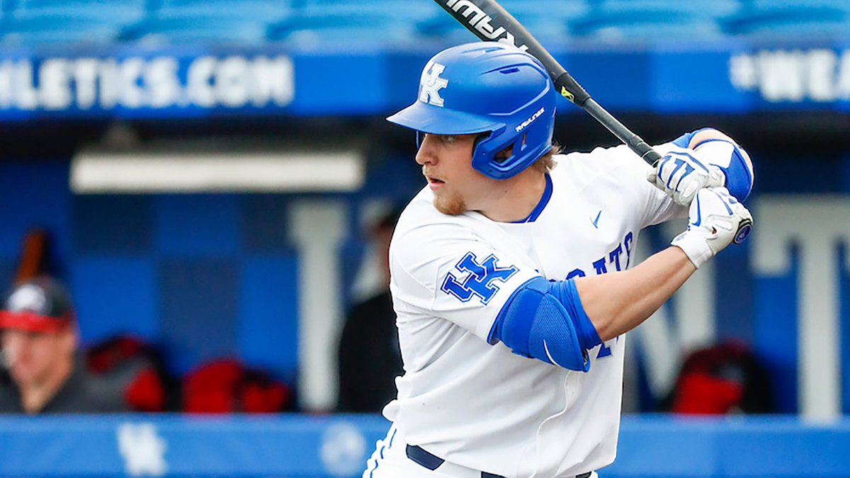 Two former Ontario Terriers sign pro contracts

ow.ly/ofo750HPlR9

By: Matt Betts (<a href="/Bettsy41/">Matt Betts</a>)

<a href="/TerrierTeams/">Terriers Baseball</a> <a href="/ottawa_titans/">Ottawa Titans</a> <a href="/Wpg_Goldeyes/">Winnipeg Goldeyes</a>