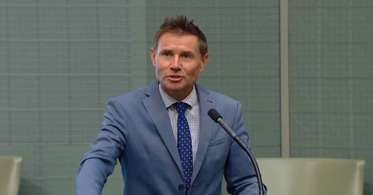 Redlands2030's tweet photo. Any ideas who might have commissioned a phone survey this evening about support for Andrew Laming running as an independent candidate for Bowman at the Federal election due soon? #auspol #AndrewLaming #LNP #Election2022 https://t.co/4ngOzp2LXj