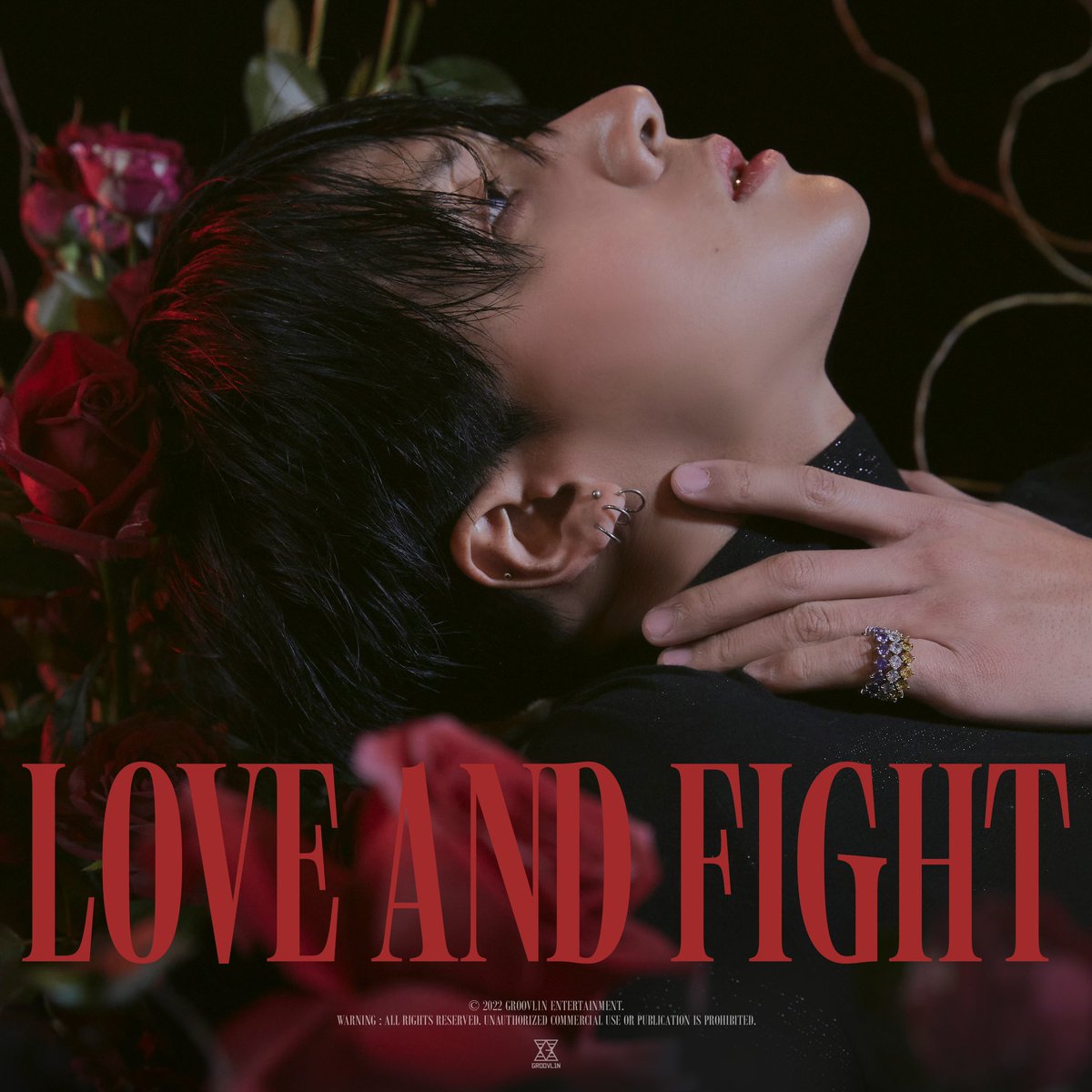 GROOVL1N_GTCK's tweet photo. [#RAVI]
라비(RAVI) 2ND LP [LOVE&amp;FIGHT] 
RELEASED.

<LOVE&amp;FIGHT> #OUT_NOW
❗️https://t.co/DCGWp95MVN

#라비 #LOVEandFIGHT https://t.co/hAa63tbMJD