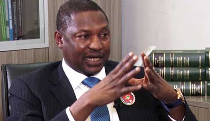 ravetvchannel's tweet photo. Buhari won’t sign Electoral Bill if amended for selfish interest – Malami.
#HelpChallenge #AshewoSpace #SENEGY | Finland #ThizisOcean #Ravetvnews https://t.co/4rys7svQO4