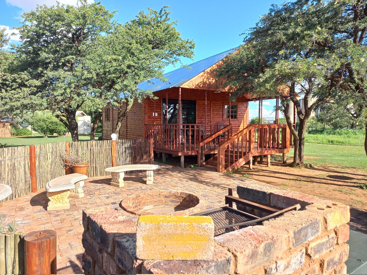 KameelAnd's tweet photo. Welcome to #Kameelrustandvrede.
....our little oasis in the #Northwest province on the #R377 road. 
Please contact us for more info, tariffs and bookings for our Great Escape cabin.
https://t.co/z74WCtaEGR https://t.co/V7ACngLnXb