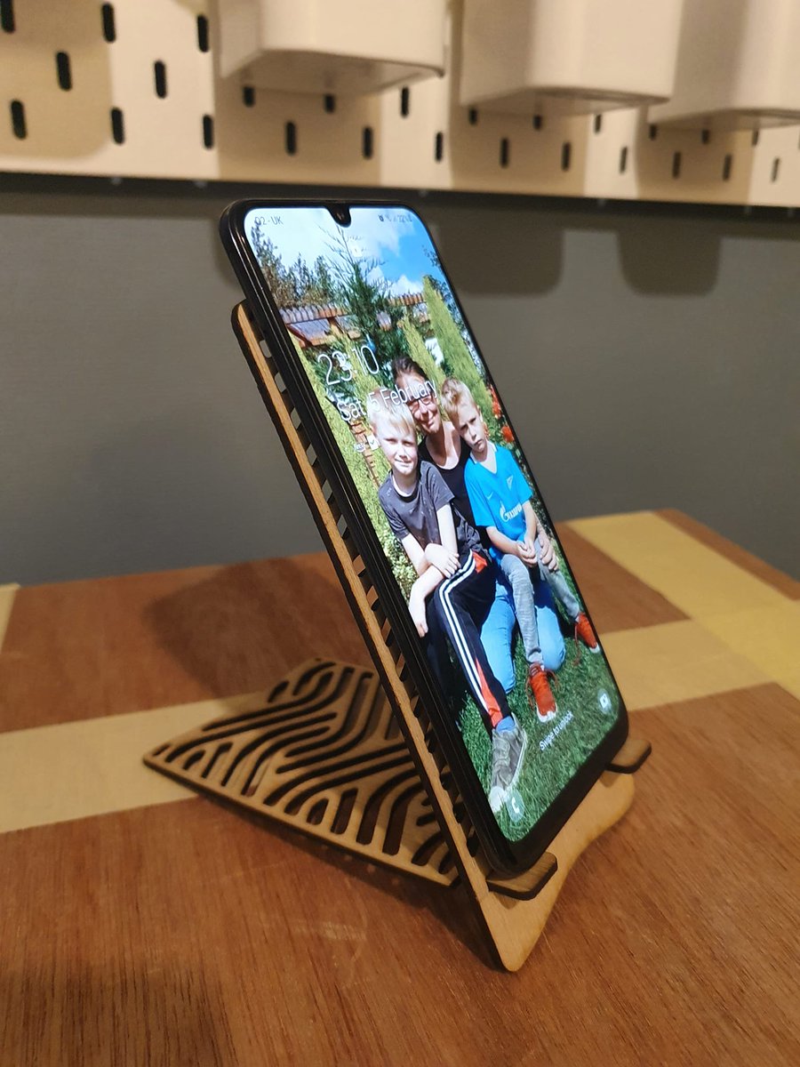 sculpfun's tweet photo. User: Cher Kirby (from: Official Group for Sculpfun Users - facebook)
Novice players who have only been in contact with the laser engraving machine for three days have used SCULPFUN S9 to engrave good works. Join our official group and progress with like-minded friends. https://t.co/CrKhQ8U6EH