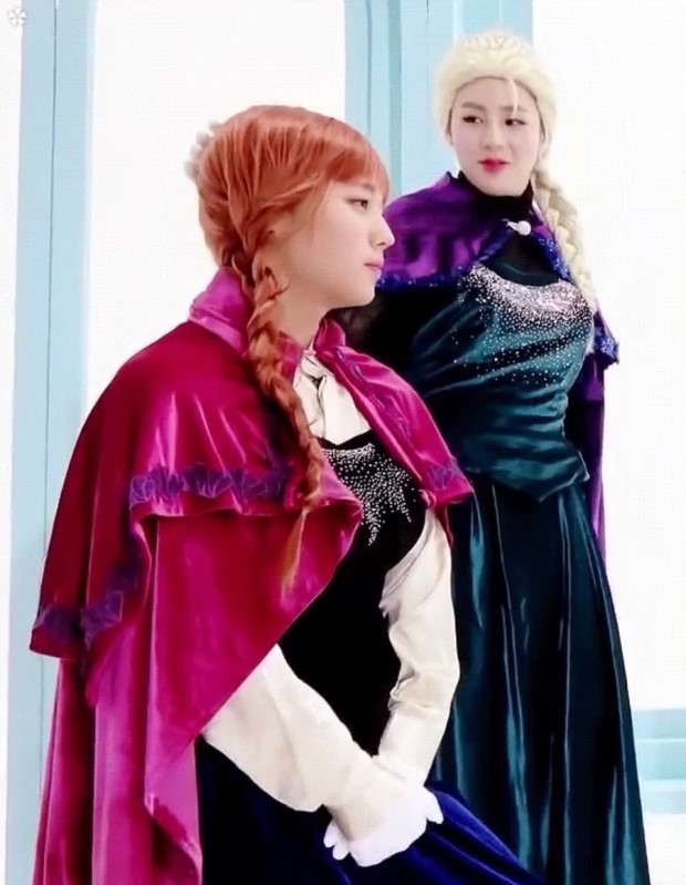 KakitoAen's tweet photo. My frozen siblings ~ Ha Elsa ๐ธ, Park Anna๐ธ~ Miss you both #cloudwink โ๏ธ๐ https://t.co/wpKEZTFsC4