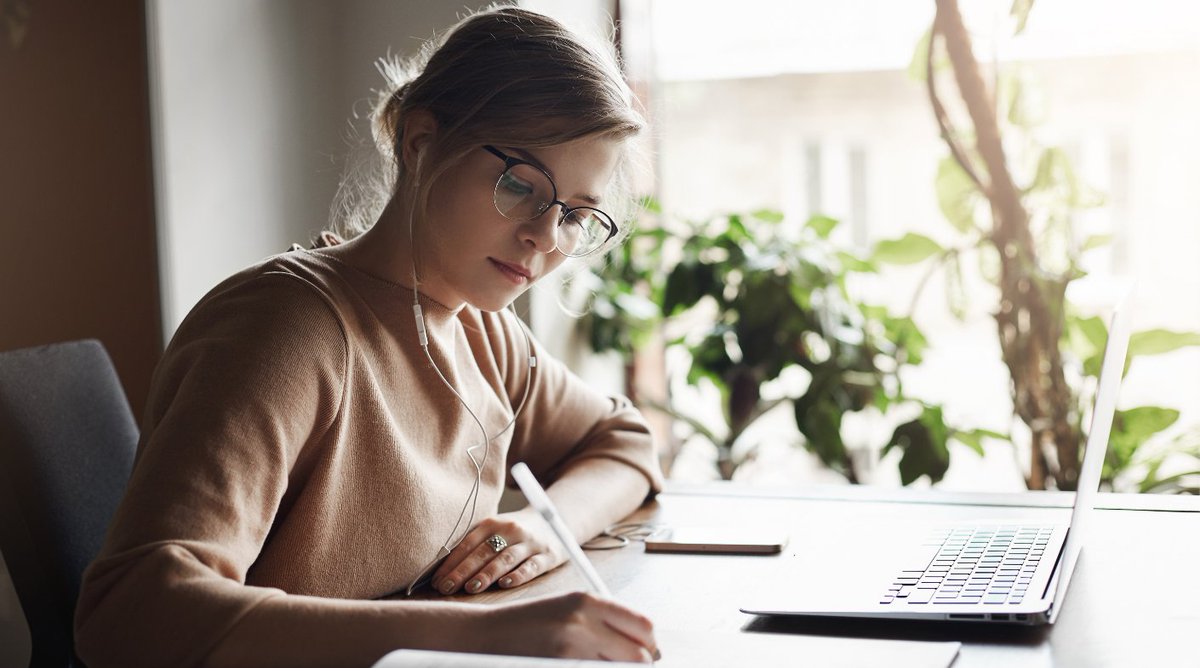 Essay Yazma teknikleri: Yazdığınız kompozisyonu daha akademik hale getiren 7 İngilizce kelime : bit.ly/3B6qI18