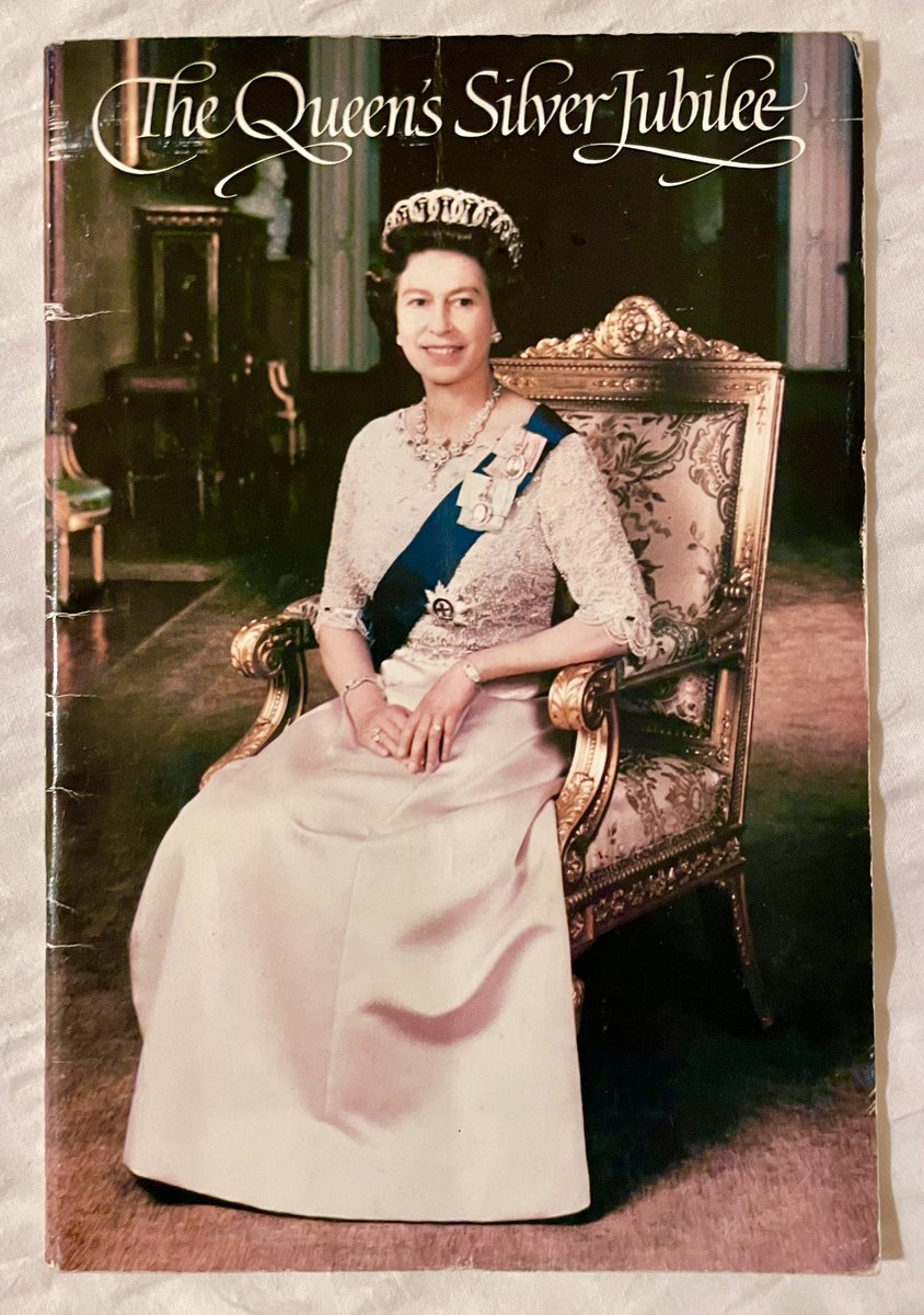 NowtbutaLad's tweet photo. Front cover of a @ChorleyCouncil booklet for an event in #Chorley #Lancashire on the 6th June 1977, commemorating the Queen’s Silver Jubilee; H.M. #TheQueen is also the Duke of Lancaster 🌹. #Lancashire @InChorley @FORLancashire @LancsArchives @LindsayHoyle_MP https://t.co/RDBw2QXnG5