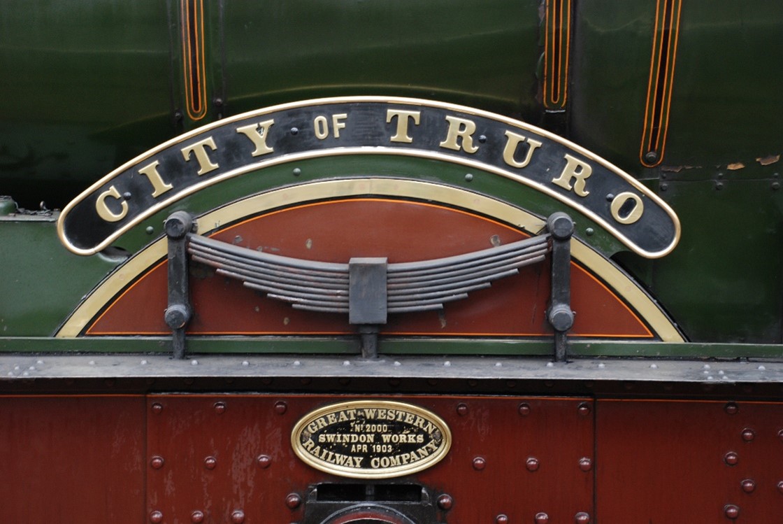 LocomotionMode1's tweet photo. Focus on... City of Truro - https://t.co/BwSMGTpBjJ https://t.co/R17ghPLI6t