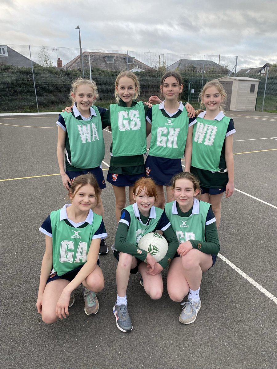 RGS Worcester Netball tweet media