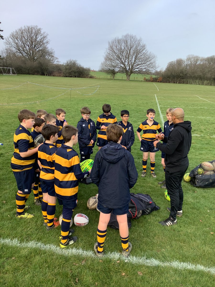 PennthorpeSch's tweet photo. A huge thank you to @W_Abrahams for taking an incredibly informative rugby coaching session with our Year 6s yesterday. They all had an amazing time and can't stop talking about it!
#PennthorpePurpose #SportsSpotlightWeek https://t.co/mOMmJXhM9m