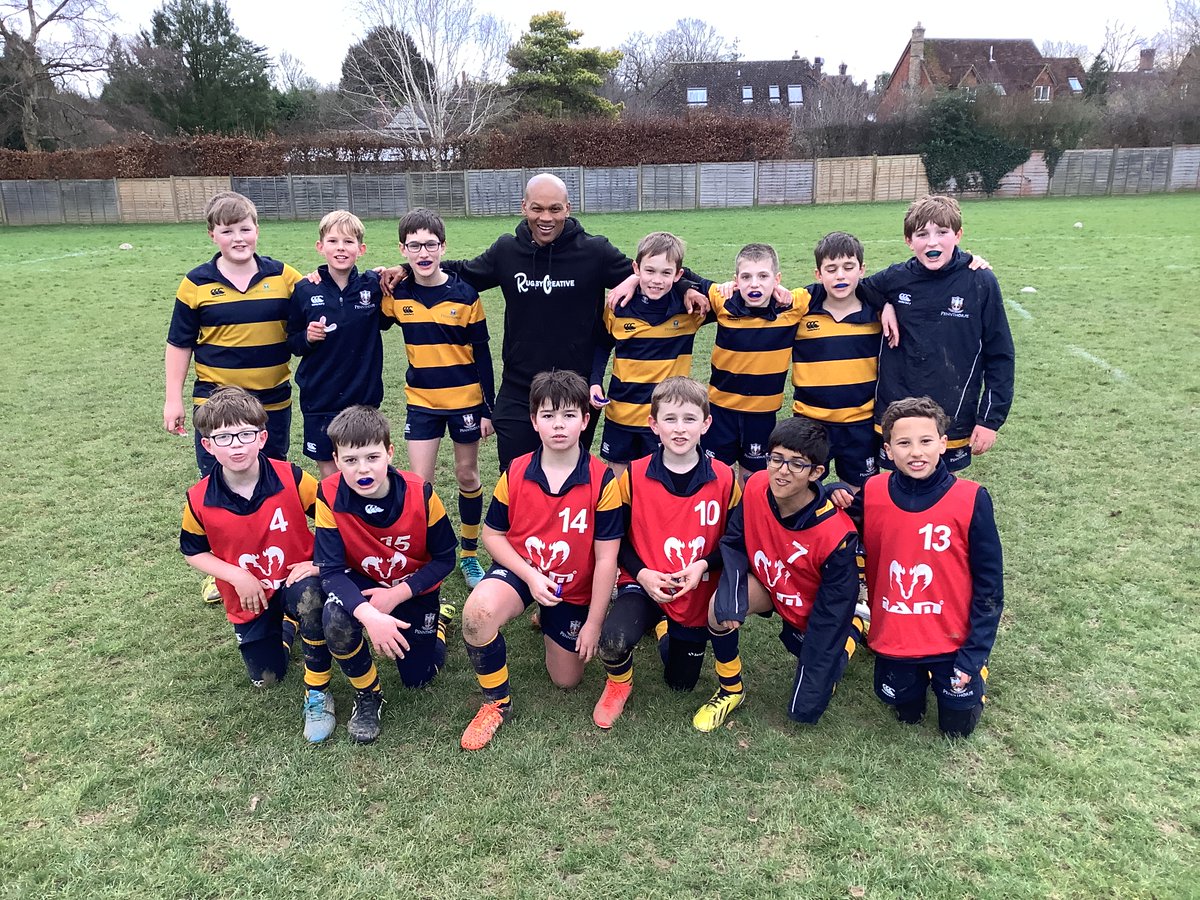 PennthorpeSch's tweet photo. A huge thank you to @W_Abrahams for taking an incredibly informative rugby coaching session with our Year 6s yesterday. They all had an amazing time and can't stop talking about it!
#PennthorpePurpose #SportsSpotlightWeek https://t.co/mOMmJXhM9m