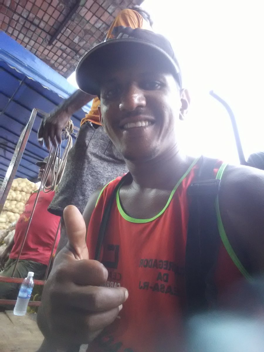 Bom dia ☕🍪
Vitoria na Guerra☝🙏🙌💪🇪🇸