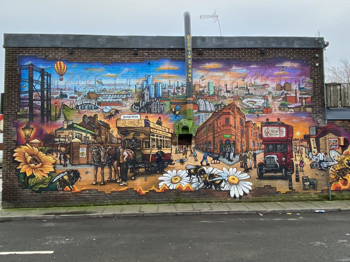 aldishopper56's tweet photo. Out of Context Quality Art Work.
Spotted on the side of my local chippy - Mr Chips in Pendlebury, Salford. Impressive!😊 https://t.co/K8SLxZGy8X