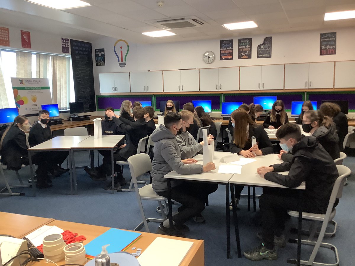 Braes_STEM's tweet photo. Our S2 pupils taking part in a tallest tower challenge as part of The Airplane Challenge day run by @SmallpeiceTrust #Article29 #WeLoveSTEM @braesmaths @BraesTech @physicsbraes @BraesChemistry @BiologyBraes https://t.co/ro9WhN4ZiT