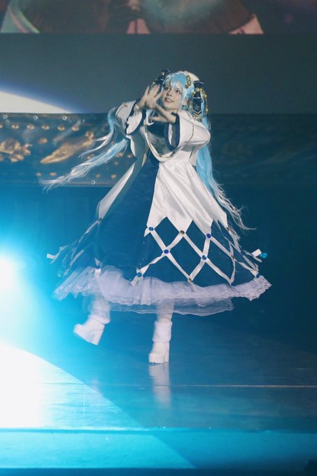 Twitterのコスプレ画像3