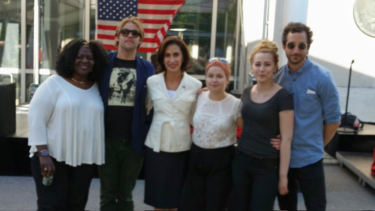 JamnationThe's tweet photo. Deeply saddened by the recent passing of former U.S. Ambassador to the Kingdom of Sweden, Mrs.  Azita Raji. We had the honour of meeting her during our performance at the U.S.Embassy of Sweden in 2016.
Our warmest thoughts and deepest condolences to her family.
#usembassysweden https://t.co/cTtPXFGp81