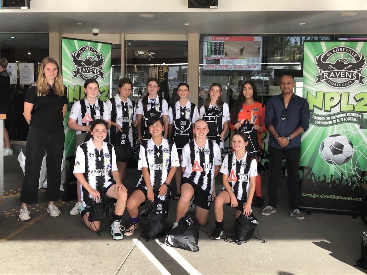 ArrowMartial's tweet photo. For the first time in our nearly 11 years, Arrow is proud to sponsor a local football team, the Gladesville Ravens. Looking forward to an awesome season supporting and partnering with them. 😀
Thank you for having us at today’s presentation. 👊🏽 https://t.co/KW36liXpsy
