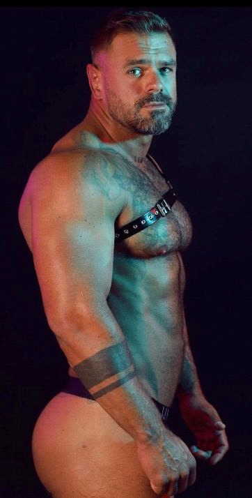 leathermusk.bsky.social tweet media