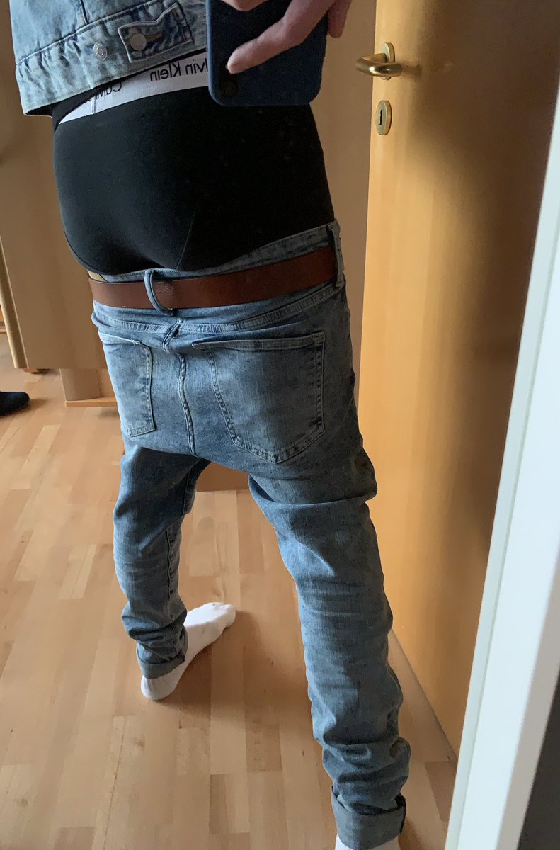 valentinogaysag's tweet photo. Posting my latest sagging pics (and one of my favorite ones) here on Twitter. #sagging #saggingjeans #gaysag #gaysagger #sagger #jeans #jeanssag #jeanssagger #boxershorts https://t.co/8BRa486JY2