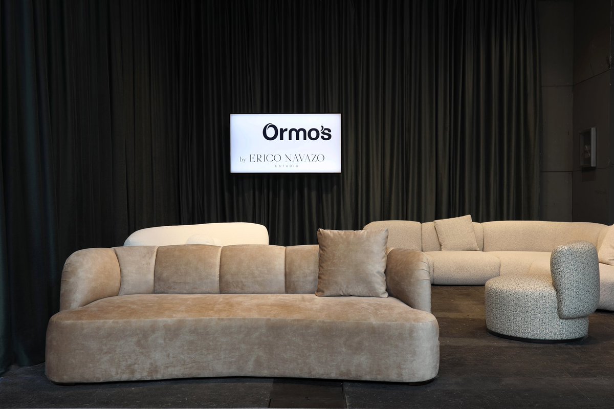 EricoNavazo's tweet photo. acabó Intergift 2022
Aqui presentamos "Retrato" la colección de muebles que he diseñado para Ormo´s empresa sevillana de mueble tapizado. Muy agradecido a Ormo´s por confiar en mi para diseñar la colección y emocionado con la buena acogida que esta teniendo #ericonavazo #ormos https://t.co/87dMEL7KZX