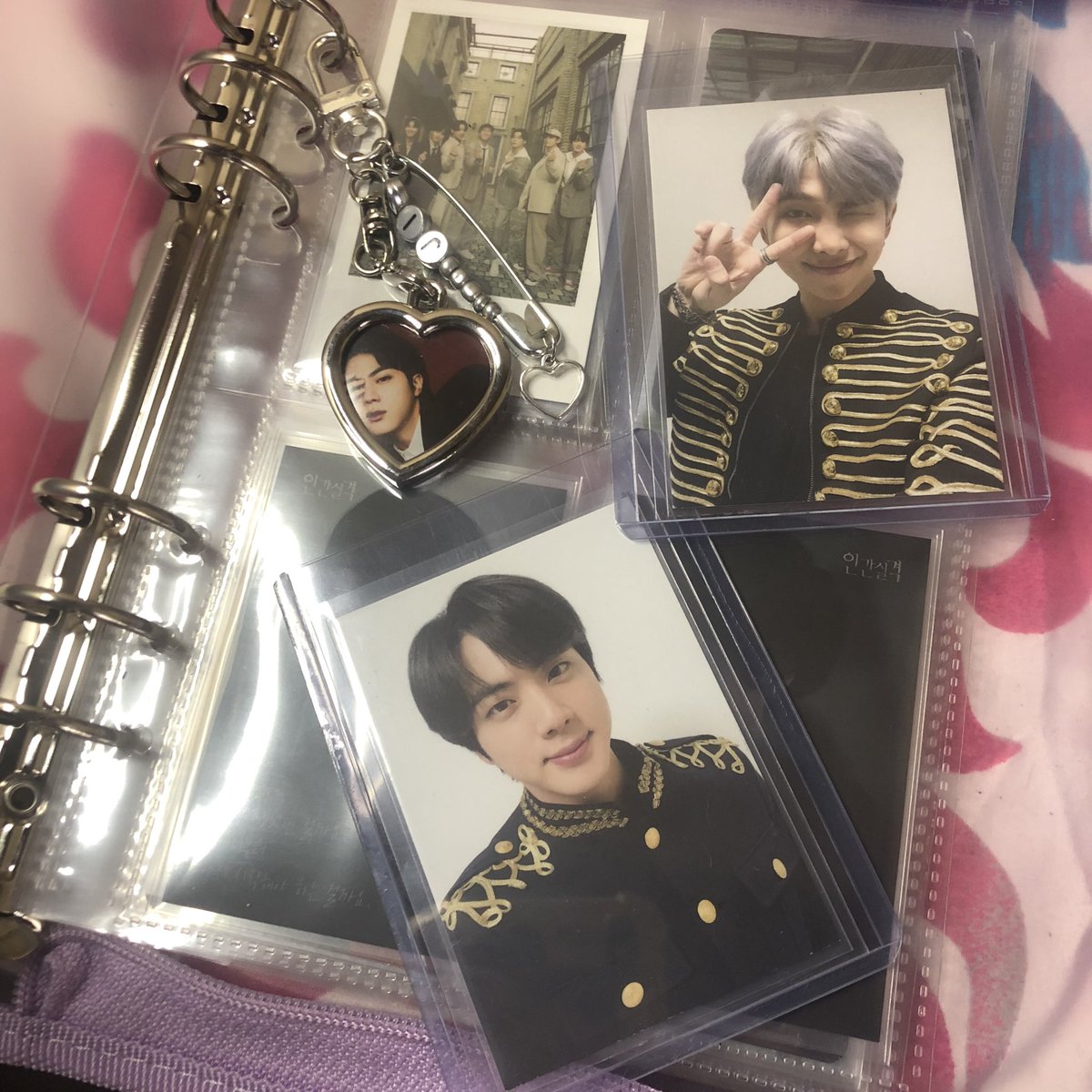 bbyseokjinnieee's tweet photo. ˗ˏˋ Another day another pogi! ˎˊ˗
     
Prince Charming Namjin complete na! ♡  super happy with this purchase may kasama na si Jinnie ◡̈
      
#nabudolsijenn https://t.co/4Ecs9QG9Vd