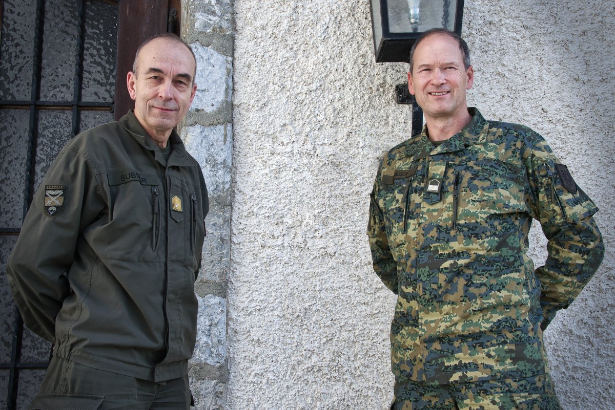 uogsteiermark's tweet image. Wir - in wehrpolitischer Kooperation, in der Steiermark. Andreas Matausch (Präsident, Unteroffiziersgesellschaft) und Claudius Bubner (Präsident, Offiziersgesellschaft). #UOGST #UOGSteiermark #OGST #OGSteiermark #UOGNetzwerk #OGNetzwerk #Bundesheer #Interessenvertretung