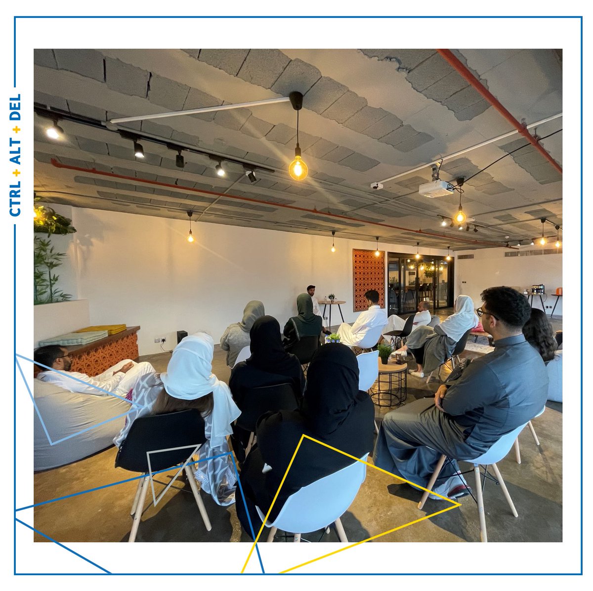 beyondcompanysa's tweet photo. A Glimpse of “Friends of Beyond” Talk featuring Abdullah Alyousef; Co-founder &amp; CEO of Tam Development Co. 🎤
Thank you @abdulYousef it was great having you🙏🏻🙏🏻✨
#WeGoBeyond #ExperienceCreation #TeamBeyond #FriendsOfBeyond #BeyondTalks #InspirationalTalks https://t.co/DB8lf62o4R