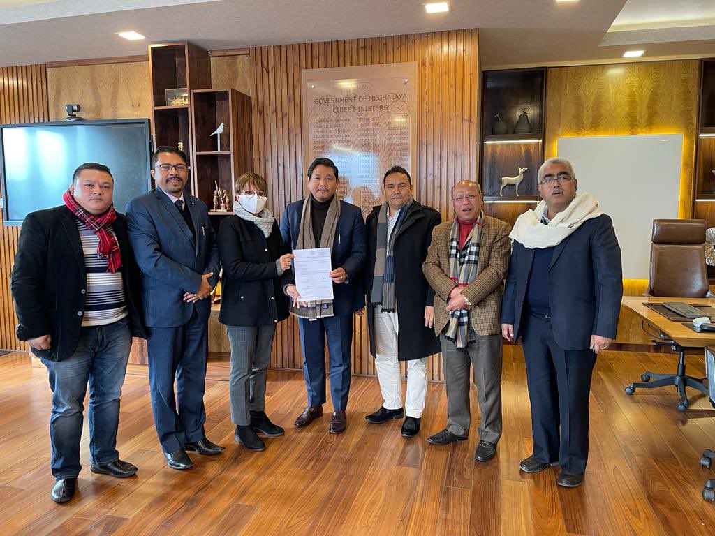 Dr. Ampareen Lyngdoh tweet media