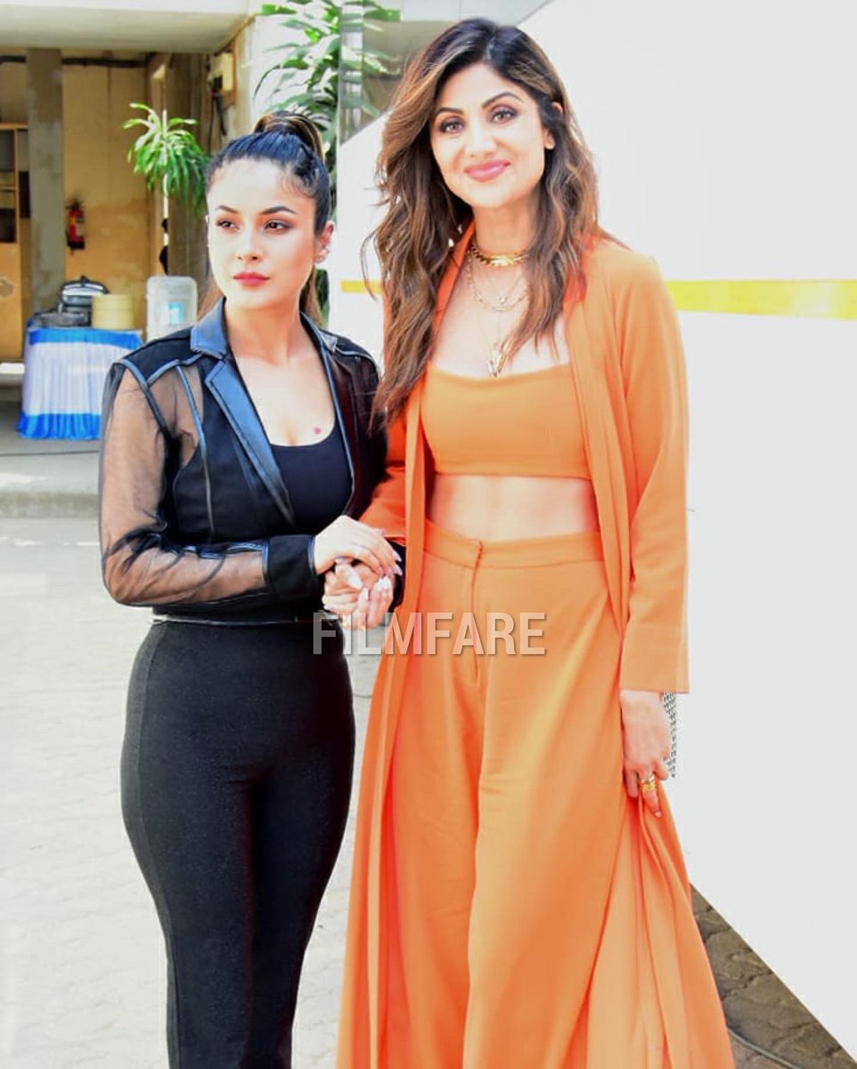 filmfare's tweet photo. #ShilpaShetty and #ShehnaazGill pose together at a shoot today. https://t.co/eAIoQRGsVL