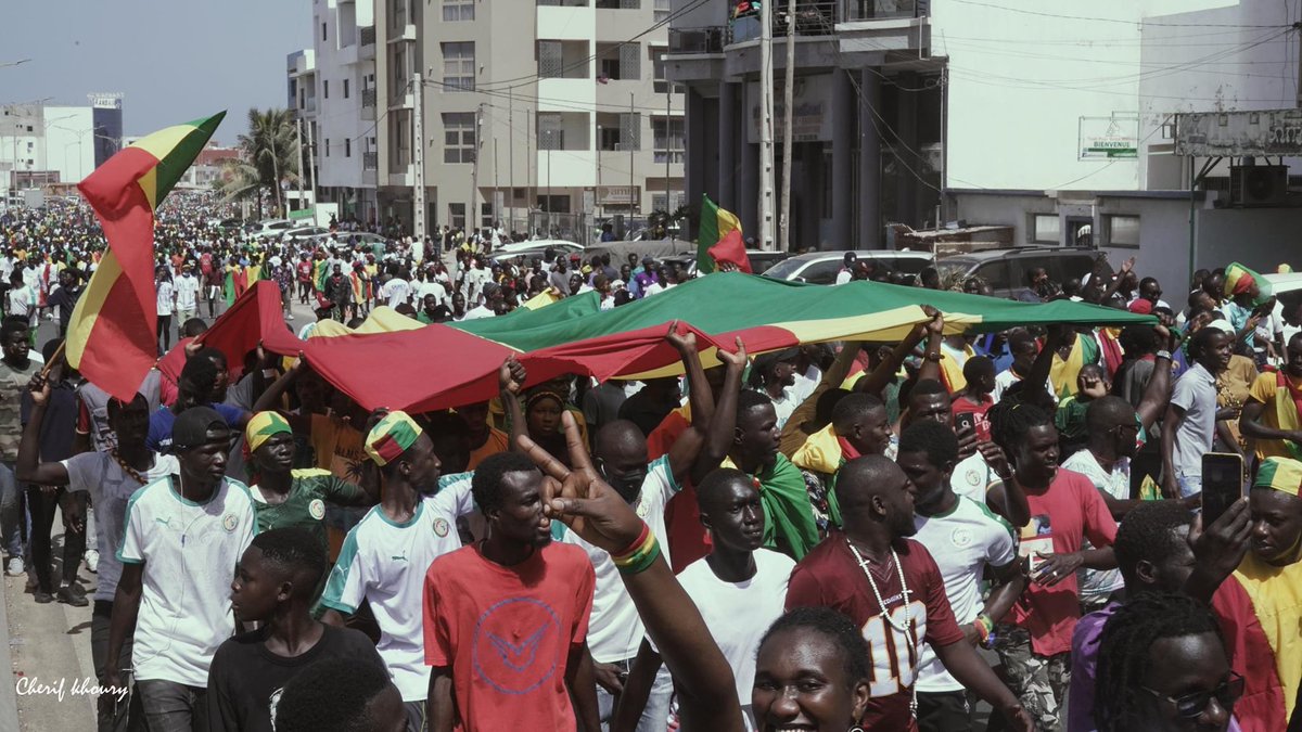 CElvalide's tweet photo. Une très grande fierté pour le peuple Sénégalais de voir les lions nous amener la coupe.Senegal Dakar,  célébration de la coupe. You will see more images. 
Cherif Khoury  #AFCON2021 #mankowutindamli -#Senegal #teamsenegal #Gainde #LionsDeLaTeranga https://t.co/AMn2x8PeJL