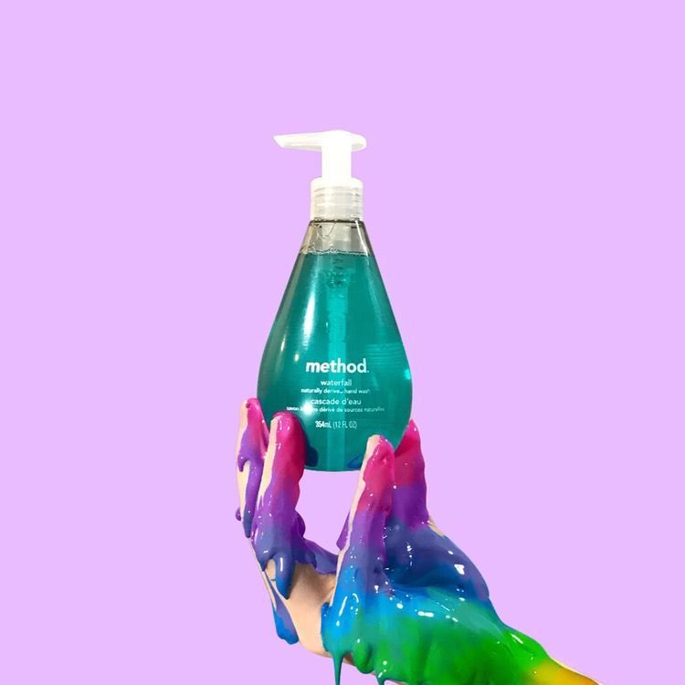 emeraldaberdeen's tweet photo. We can supply you with amazing Method hand soaps along with our super clean cleaning service.
Not only will the soaps keep your staff/clients hands happy and clean but the bottles will brighten up the sink areas too! 💚
#aberdeen #methodcleaning https://t.co/rUaO5GADaD