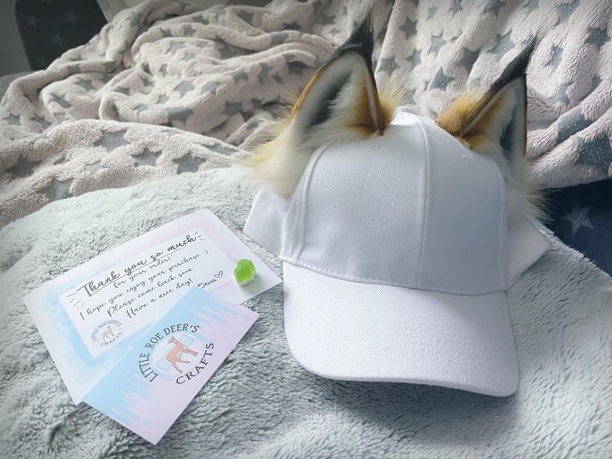 Yay! Finally my new cap arrived! :3 Ready for summer haha Thanx @roe_deerscrafts for the awesome work<a href="/tag/art"class="tags"><span>#art</span></a><a href="/tag/furry"class="tags"><span>#furry</span></a><a href="/tag/sfw"class="tags"><span>#sfw</span></a><a href="/tag/kimpossible"class="tags"><span>#kimpossible</span></a><a href="/tag/antro"class="tags"><span>#antro</span></a><a href="/tag/shego"class="tags"><span>#shego</span></a>