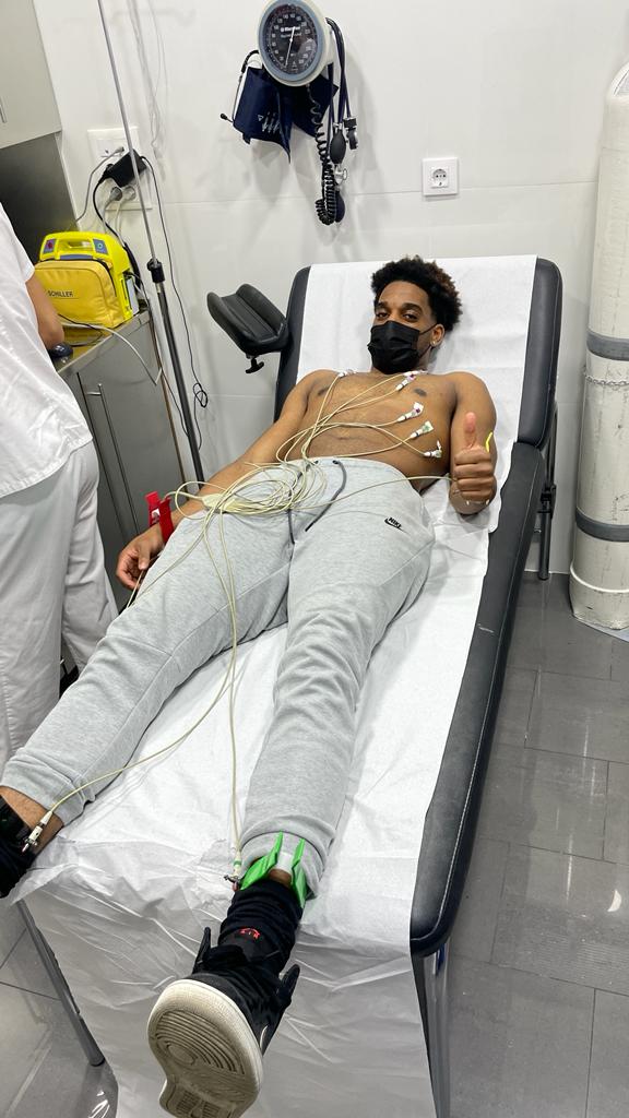 practiser_am's tweet photo. Ayer pasó el reconocimiento médico 🩺 el nuevo fichaje del FC Cartagena CB 🏀 Jabs Newby. En #practiser seguimos apoyando el #deporte #cartagenero https://t.co/10Od2A0RgF