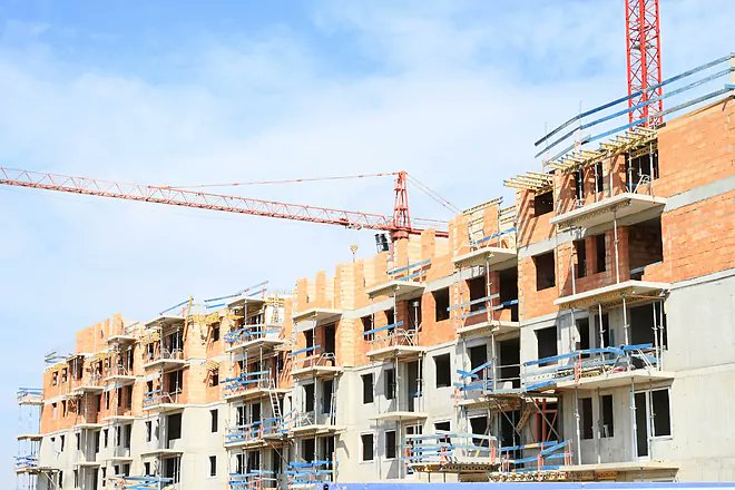 grupotecnitasa's tweet photo. Las promotoras desarrollan 103.000 viviendas para #alquiler en España.
Según un informe de #AtlasRealEstateAnalytics, la cartera se compone de proyectos privados e iniciativas público-privadas 👉https://t.co/QBbE253Vun
✍️@rebearroyo
🔗https://t.co/yTGjS0Dt1D vía @expansioncom https://t.co/In6VjRNcPQ