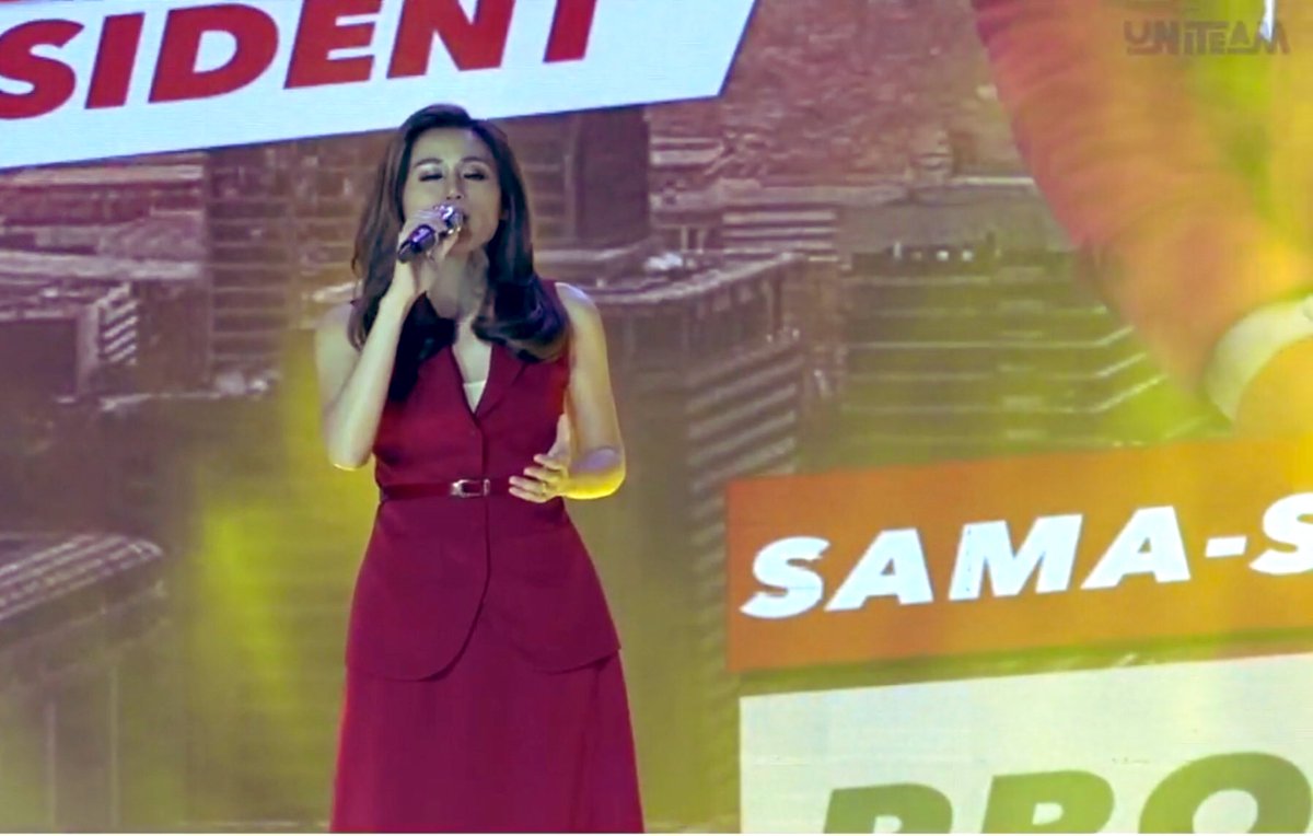 FhqJackie's tweet photo. Through her many years in the showbiz industry, the Ultimate Multimedia Star Toni Gonzaga proved that aside from acting &amp; singing, being a host is one of the many things she does remarkably. She has a joyful spirit, a lively personality and a witty mind. 
#UNiTeamBBMSARA https://t.co/g4jCcL88jw