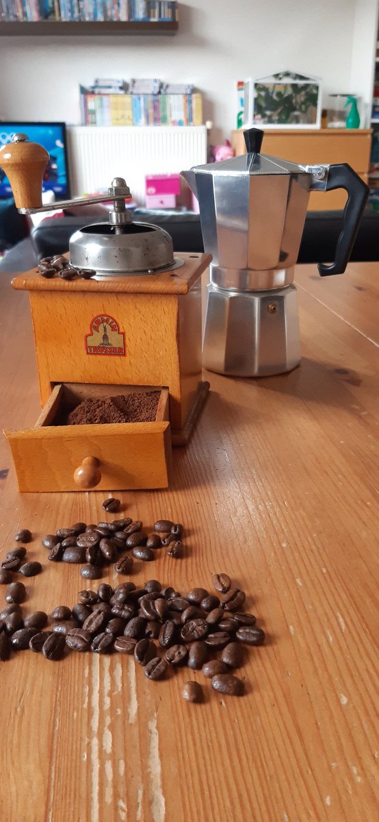 nwzvltr's tweet photo. It really doesn't get much better than this #CoffeeTime https://t.co/WCoRIIdi3D