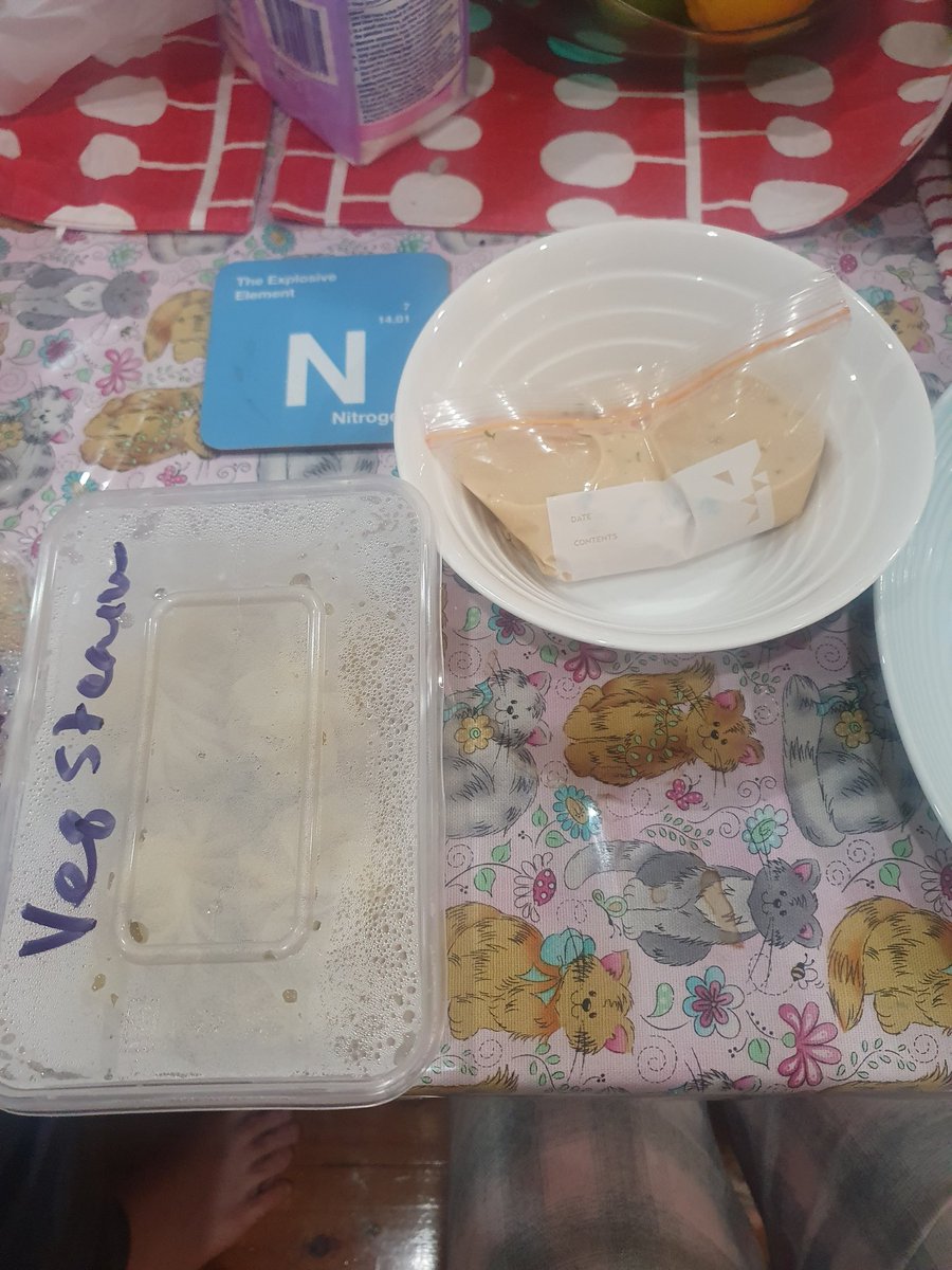 anitadothis's tweet photo. Ordered in Nepalese and this zip lock bag soup cracked me up https://t.co/JeFP1fdYgR
