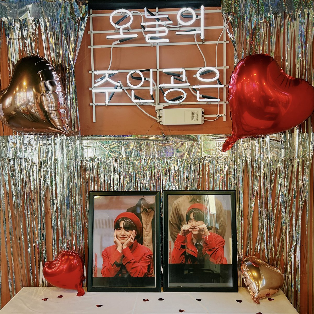 IN2128J's tweet photo. #아기빵지순례
정인이랑 너무 잘 어울리는 컨셉의 생카들이었어요ღ'ᴗ'ღ
카페 3곳 다 내부가 넘 예쁘게 꾸며져 있고 특전, 컵홀더 다 짱짱👍🏻
★아기빵지순례 완료★ https://t.co/U3kLAuwqFU