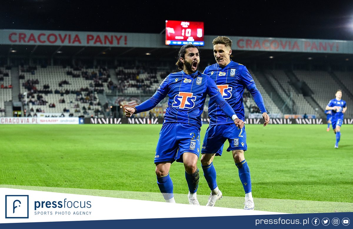 Press Focus tweet media