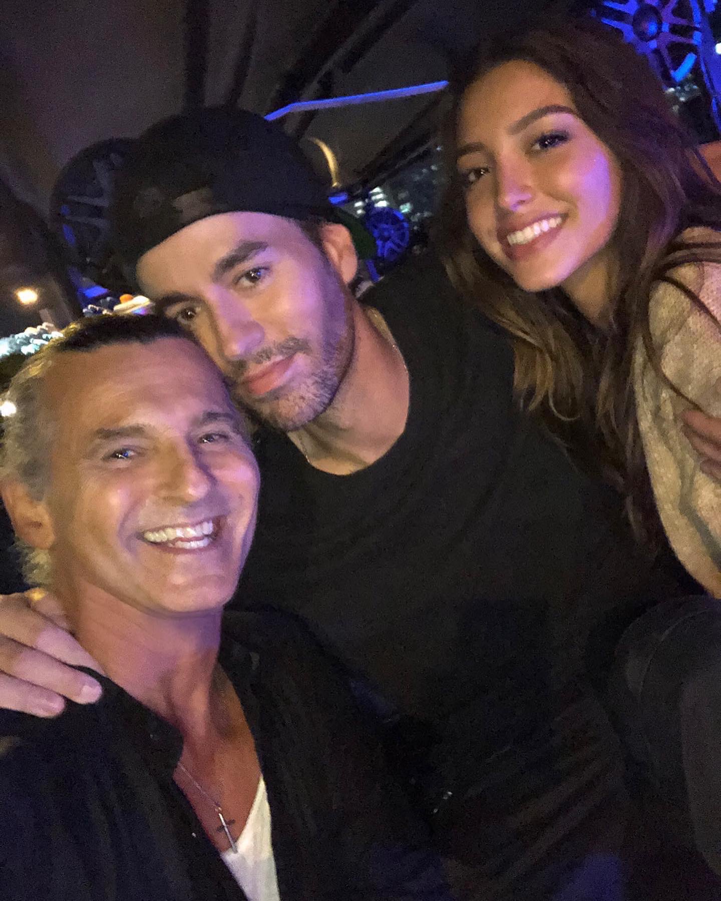 Enrique Iglesias Updates on X: .@EnriqueIglesias at the studio in Miami,  FL yesterday. (11.27)  / X