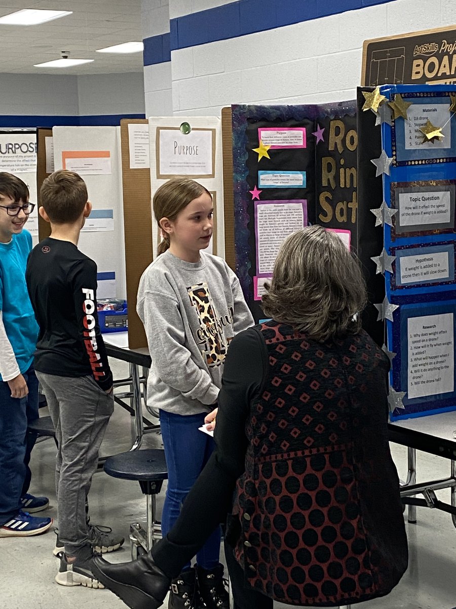 LewisburgSchool's tweet photo. Our #LISPatriots did a spectacular job creating their best work for the Science Fair!! Our Spotlight crew did a great job organizing this event to give our children the much needed experience of Science! Winners to come! #TeamDCS https://t.co/DkqKYsgc9k