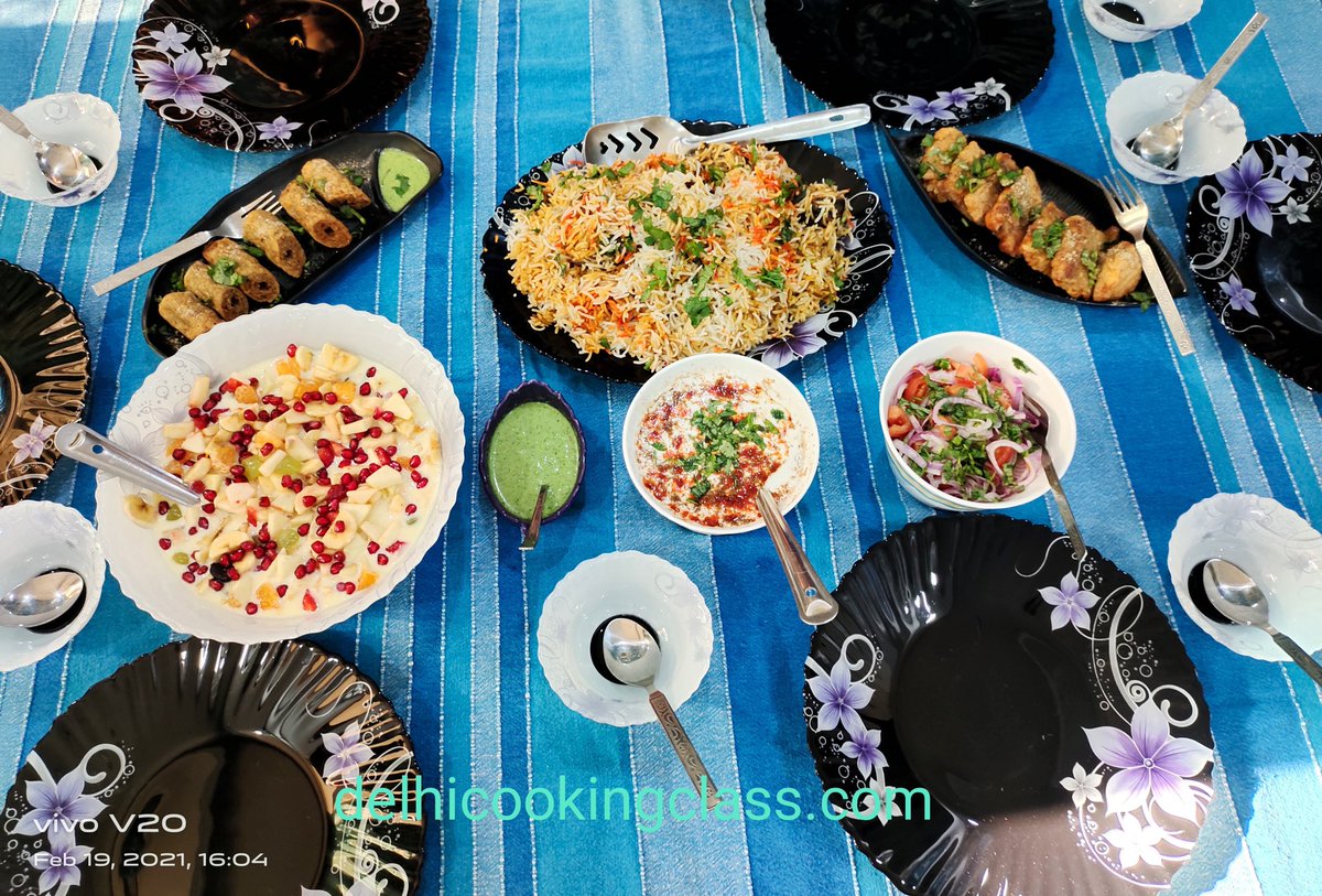DelhiCooking's tweet image. Book my Online/Offline Indian cooking class from 
 delhicookingclass.com 
abnb.me/GuqzPJsXenb
travelingspoon.com/onlinecookingc…
facebook.com/farheencooking… 
instagram.com/delhicookingcl…
youtube.com/channel/UCrOD3…
#onlinecookingclass #indiandinner #indiancookingclass #zoomcooking
#farheencooking
