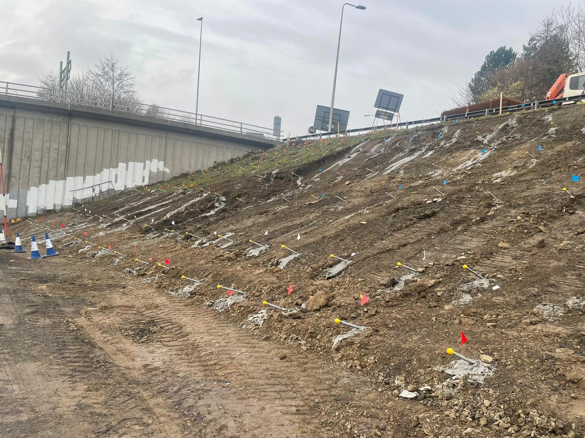 ATMLtd's tweet photo. This was a challenging job undertaken recently for @CostainGroup due to the angle of the embankments, but our Green Climber made light work of the task with our MDB Stump Grinding attachment.
https://t.co/JUFgdHlLCD
#highwaysmaintenance #stumpgrinding https://t.co/pGfXjKhWe5