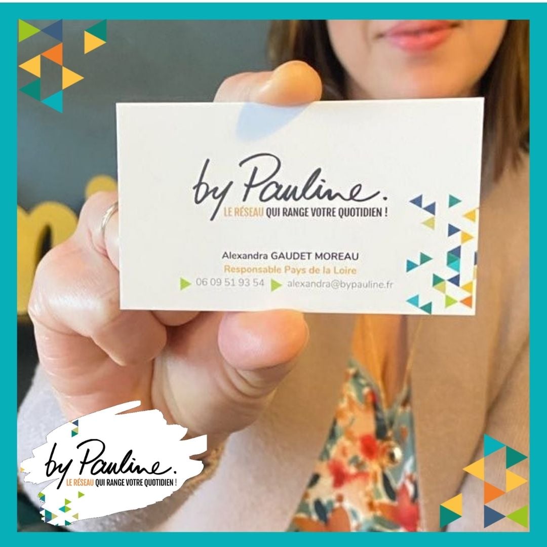 ByPauline_'s tweet photo. Nous sommes ravies d'accueillir Alexandra, notre nouvelle Responsable #paysdelaloire #nantes 
#homeorganizer #officeorganizer #professionneldelorganisation #expertrangement #rangementmaison #rangementbureau #tri #optimisation #desencombrement 
https://t.co/xLTuAt8BYG https://t.co/DSorP7kMoQ